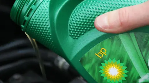 BP's Annual Profits Decline Amidst Falling Oil Prices