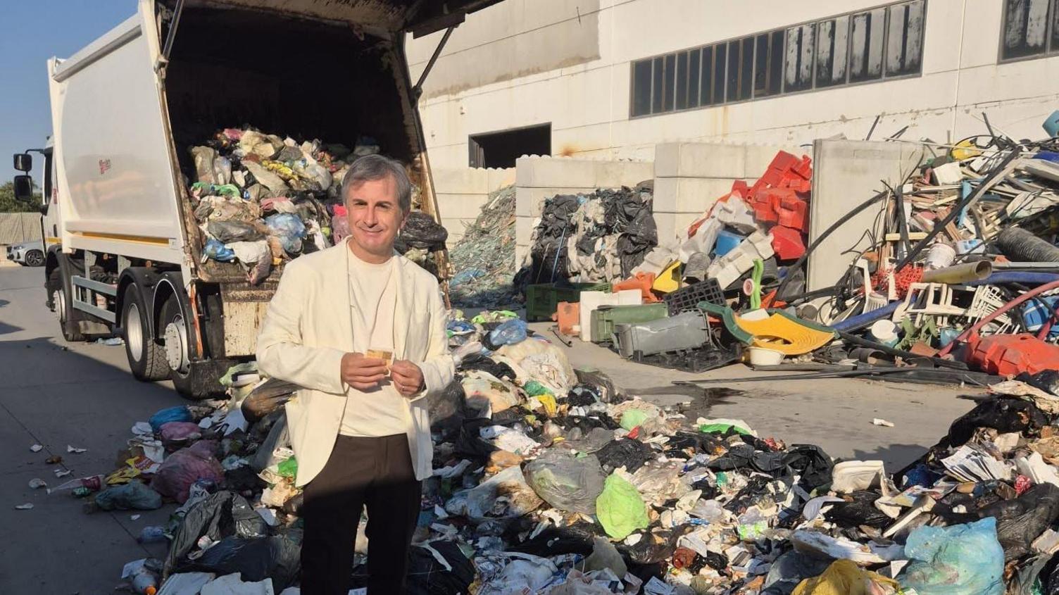 Italian Waste Workers Turn a Binned Lottery Ticket into a €1 Million Prize