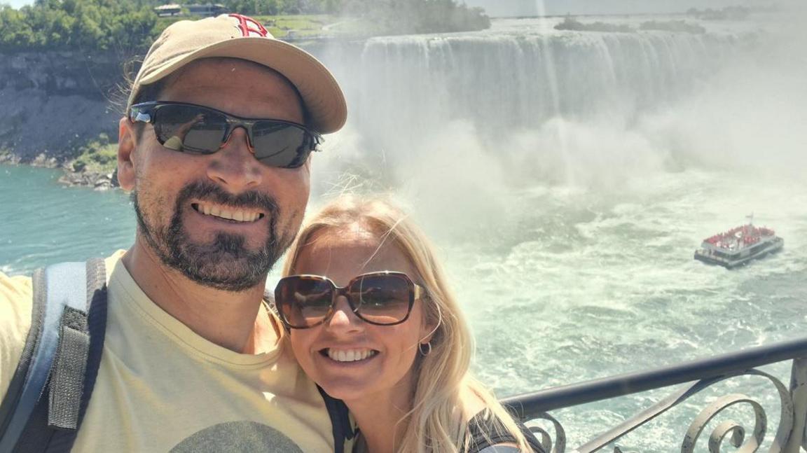 When Debt Wins the Question: A Couple’s Pact Turns into Financial Power Shift