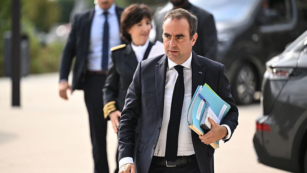 French Prime Minister heckled as wildfires blaze across Europe