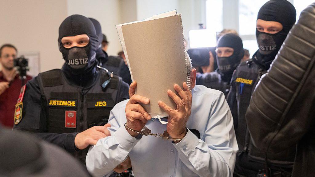 Vienna Court Convicts Former Syrian Intelligence Head for Torture and Sexual Abuse