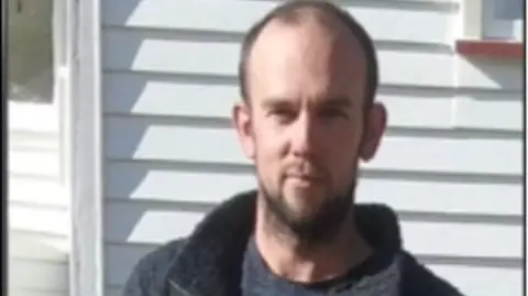 Tragic Death of New Zealand Father After Years on the Run with Children