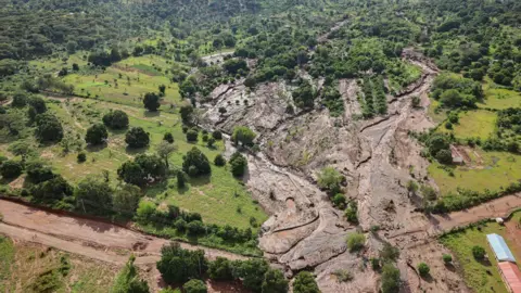 Fatal Landslide in Kenya Claims 21 Lives Amid Torrential Rains