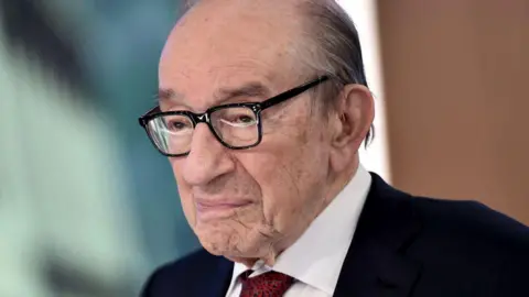 Alan Greenspan, architect of America’s post‑war boom, dies at 100