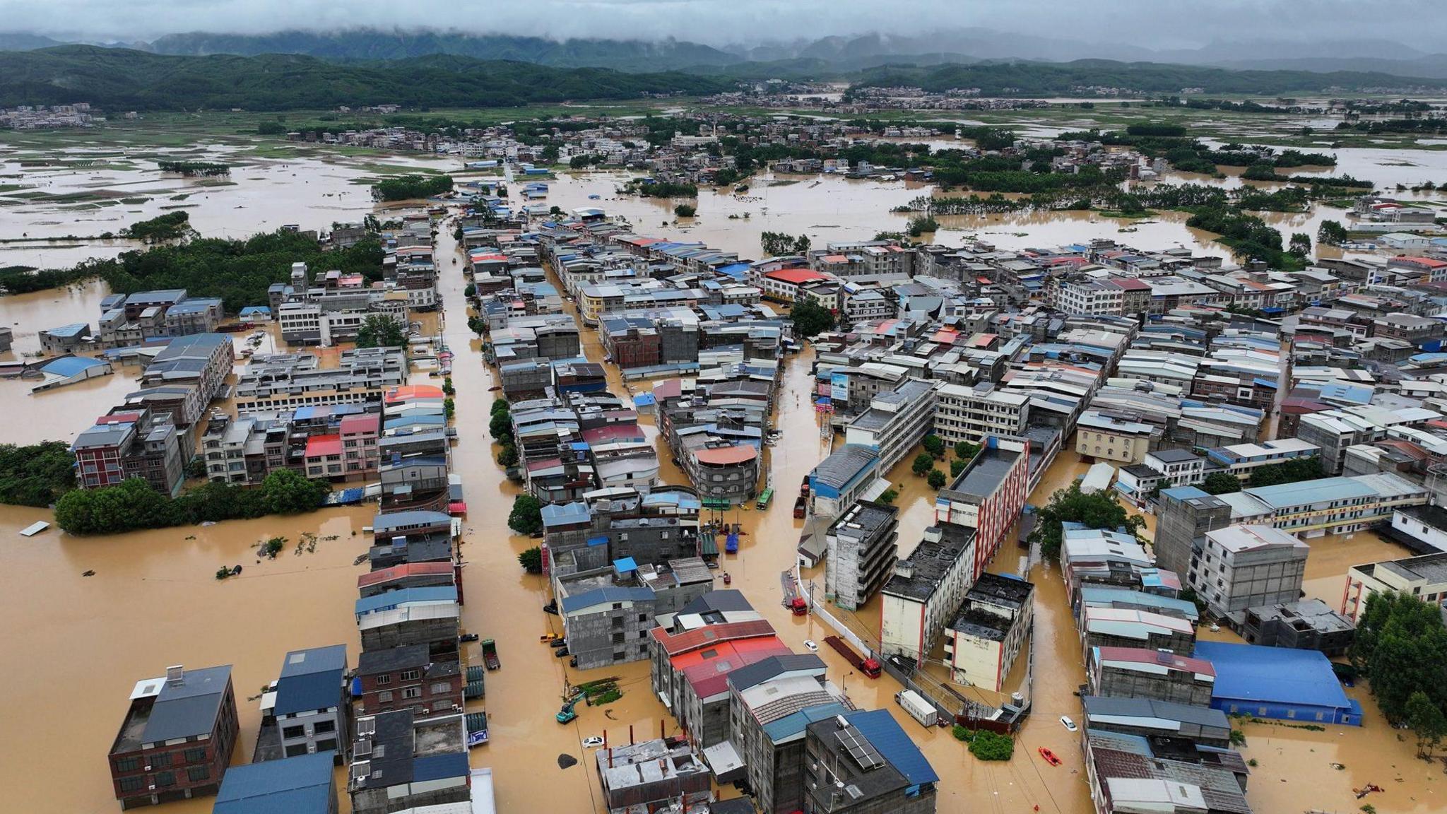 Typhoon Maysak Destroys China: Rapid Floods and Unexpected Tornadoes Leave Thousands Sheltered