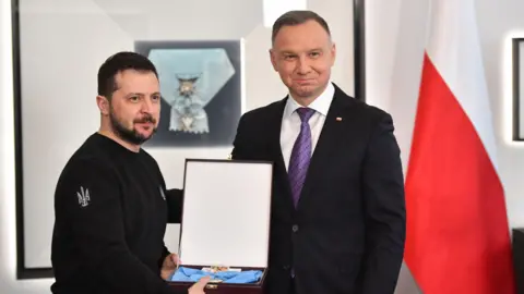 Zelensky Reclaims Poland’s Highest Honour After Ukraine Naming Row
