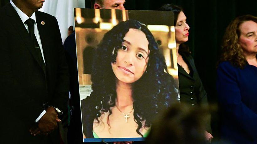 D4vd, US Pop Star, Sets for Murder Trial Over 14‑Year‑Old's Death