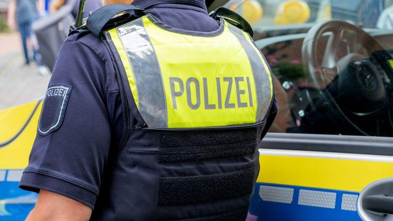 Berlin Forest Weapons Cache Spurs German Inquiry Into Russian Terror Links