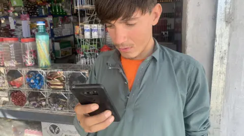 Connectivity Restored in Afghanistan Following Taliban's Internet Blackout