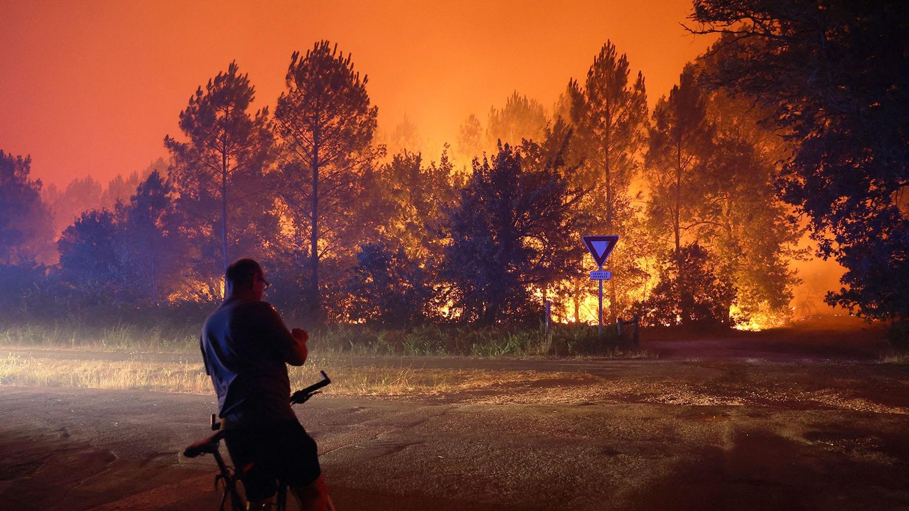 Wildfires in France Evacuate 12,000 People as Two Firefighters Are Lost