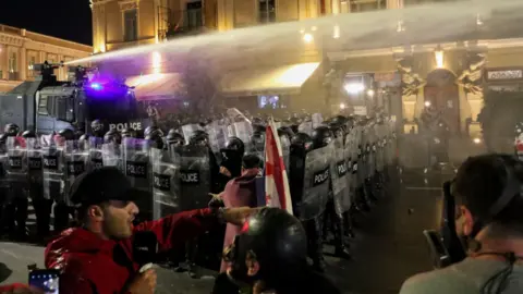 Clashes Erupt as Georgia Protesters Attempt to Take Over Presidential Palace