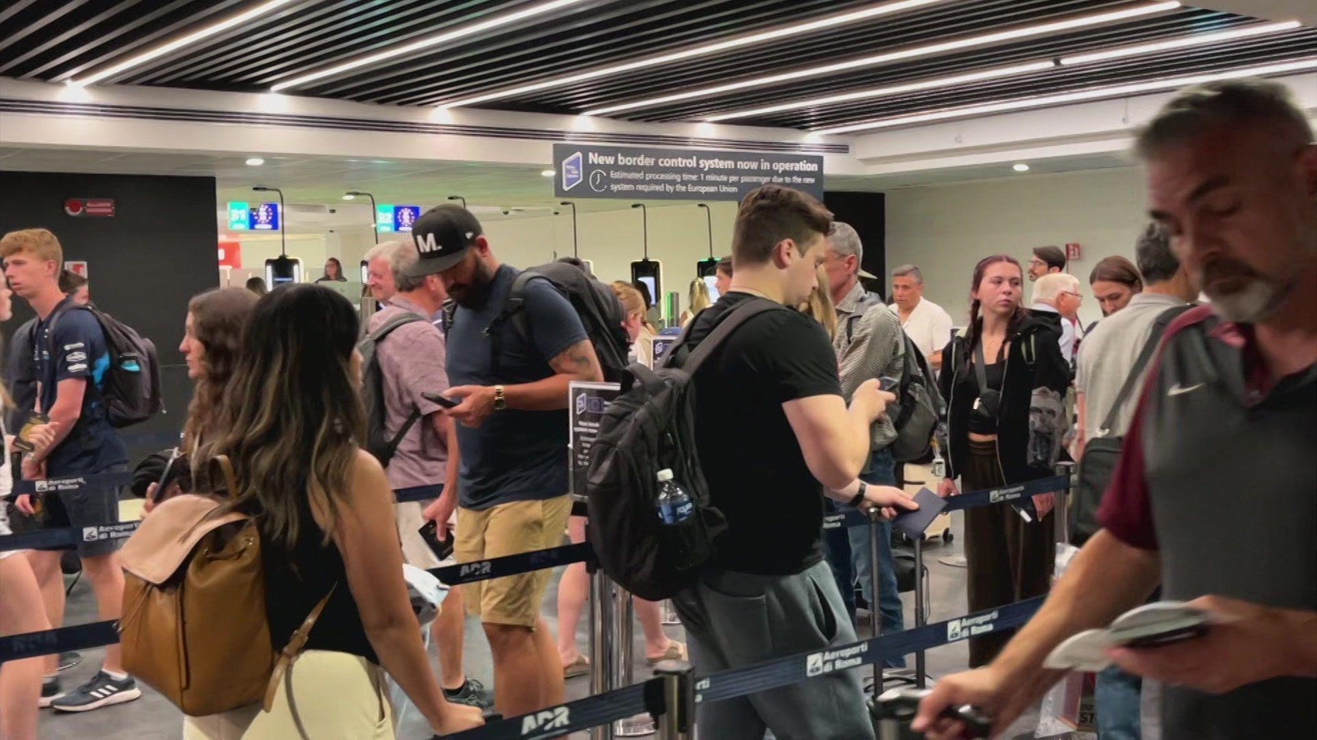 EU Border Boom: New System Slows Travelers in Rome and Beyond