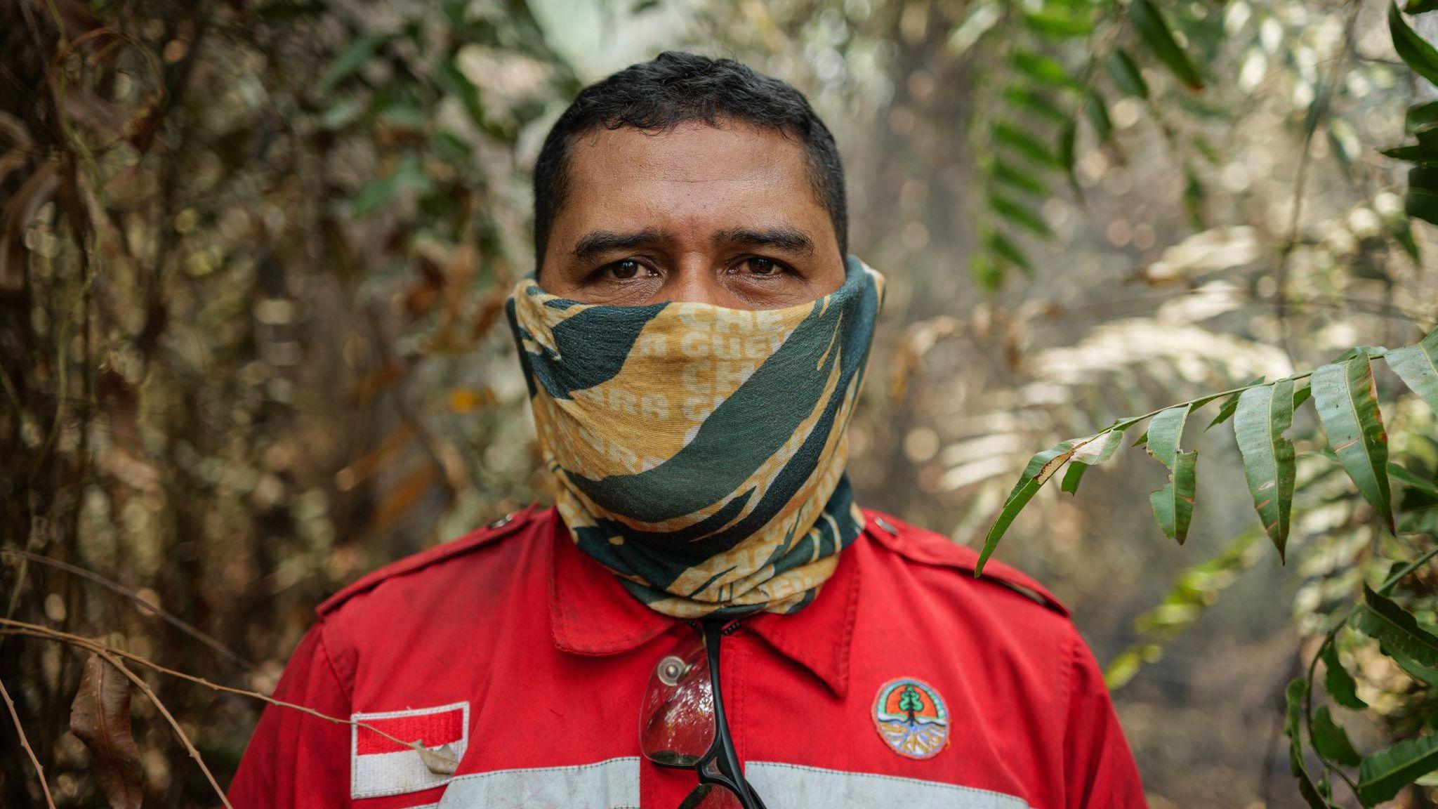 Volunteer Firefighters Face Toxic 'Carbon Bombs' in Borneo