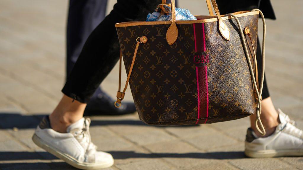 Vietnam Targets Counterfeit Luxury Goods as Global Pressure Mounts