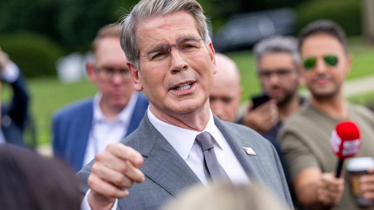 Bessent Calls Allies to Join Trump’s New Economic Siege on Iran
