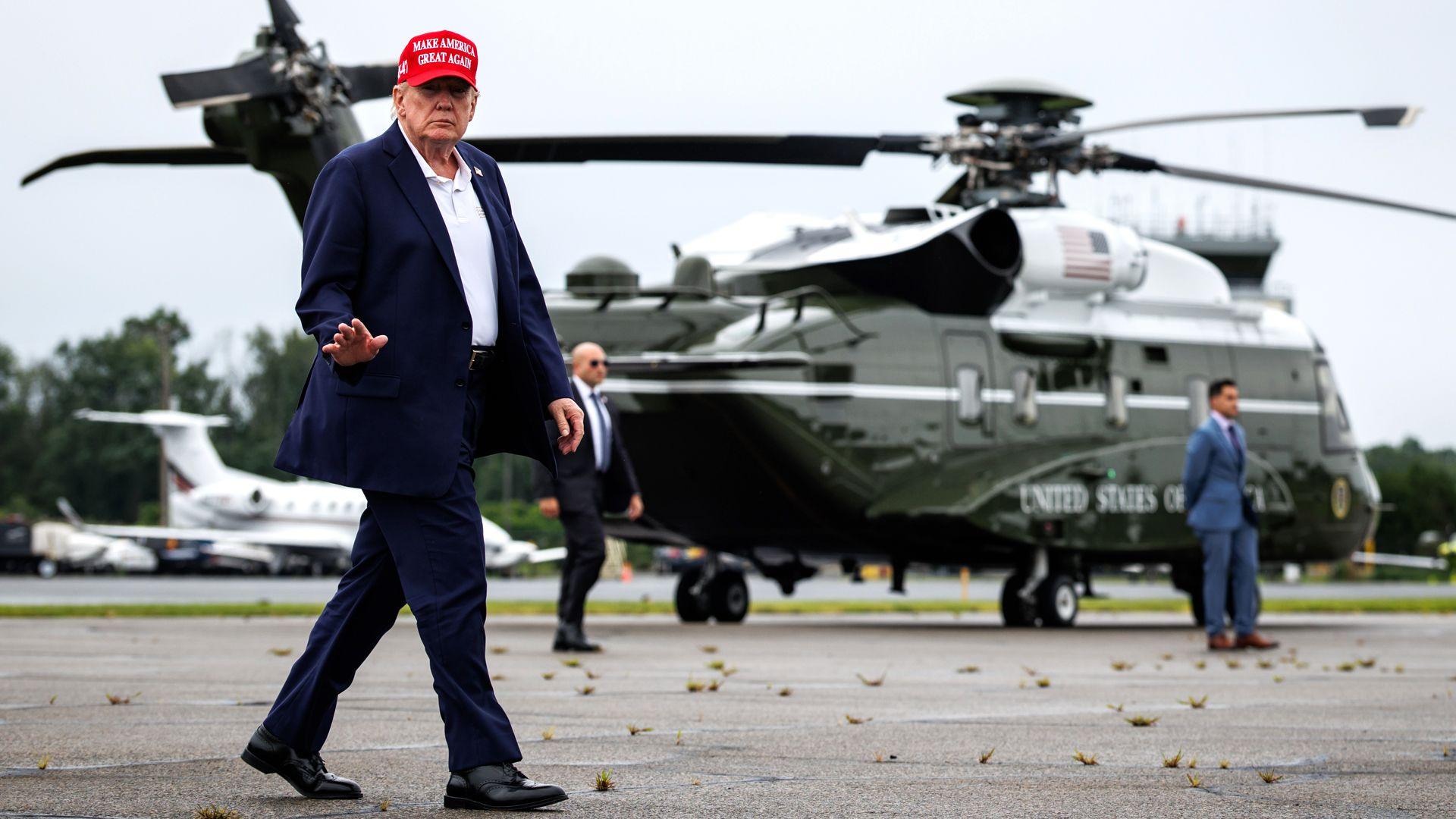 Trump Threatens to Bomb Oman Over Iran Negotiations
