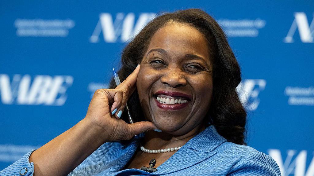 Supreme Court Blocks Trump’s Move to Dismiss Federal Reserve Governor Lisa Cook