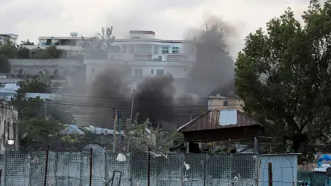 Al-Shabab Militants Storm Somali Prison in Disguise