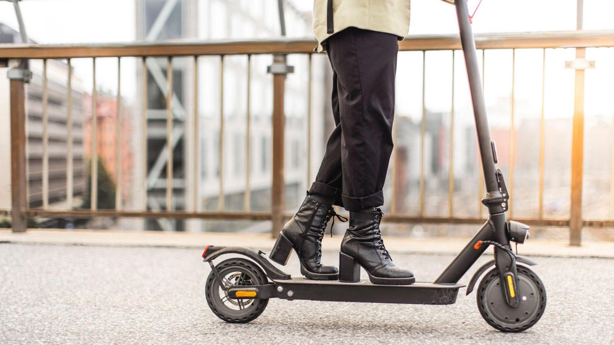 Paris Announces New Safety Rules for Electric Scooter Riders