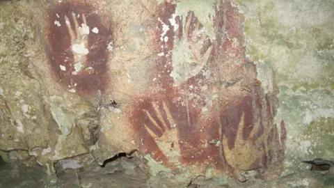 World's Oldest Cave Painting Discovered: A Leap in Human Creativity
