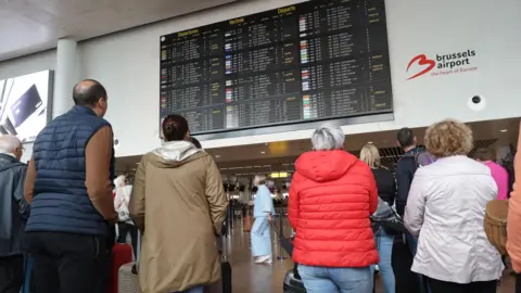 Continued Disruptions at European Airports Following Weekend Cyber-Attack