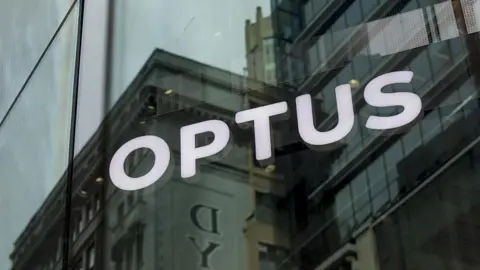 Optus' Miscommunication and Deadly Outage: An Investigation