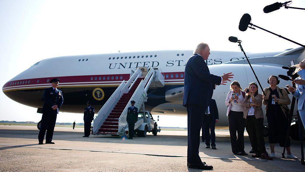 Trump Administration Subpoenas New York Times Reporters Over Air Force One Security Claims