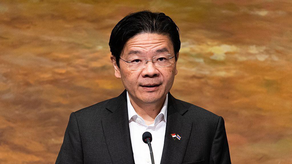 Singapore's Prime Minister to Get $1 Million Pay Raise, Plans to Donate to Charity