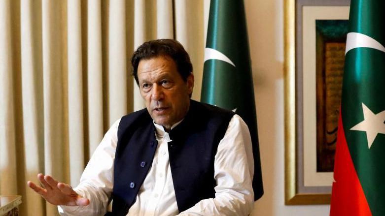 Pakistan Supreme Court Orders Former PM Imran Khan Transfer to Hospital