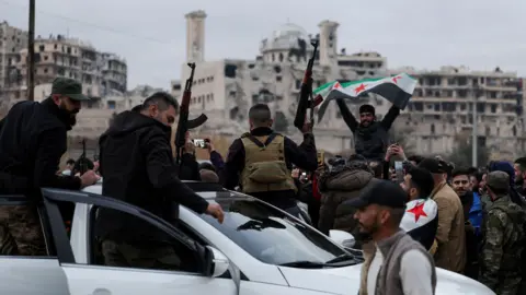 Ceasefire Deal Facilitates Withdrawal of Kurdish Forces from Aleppo