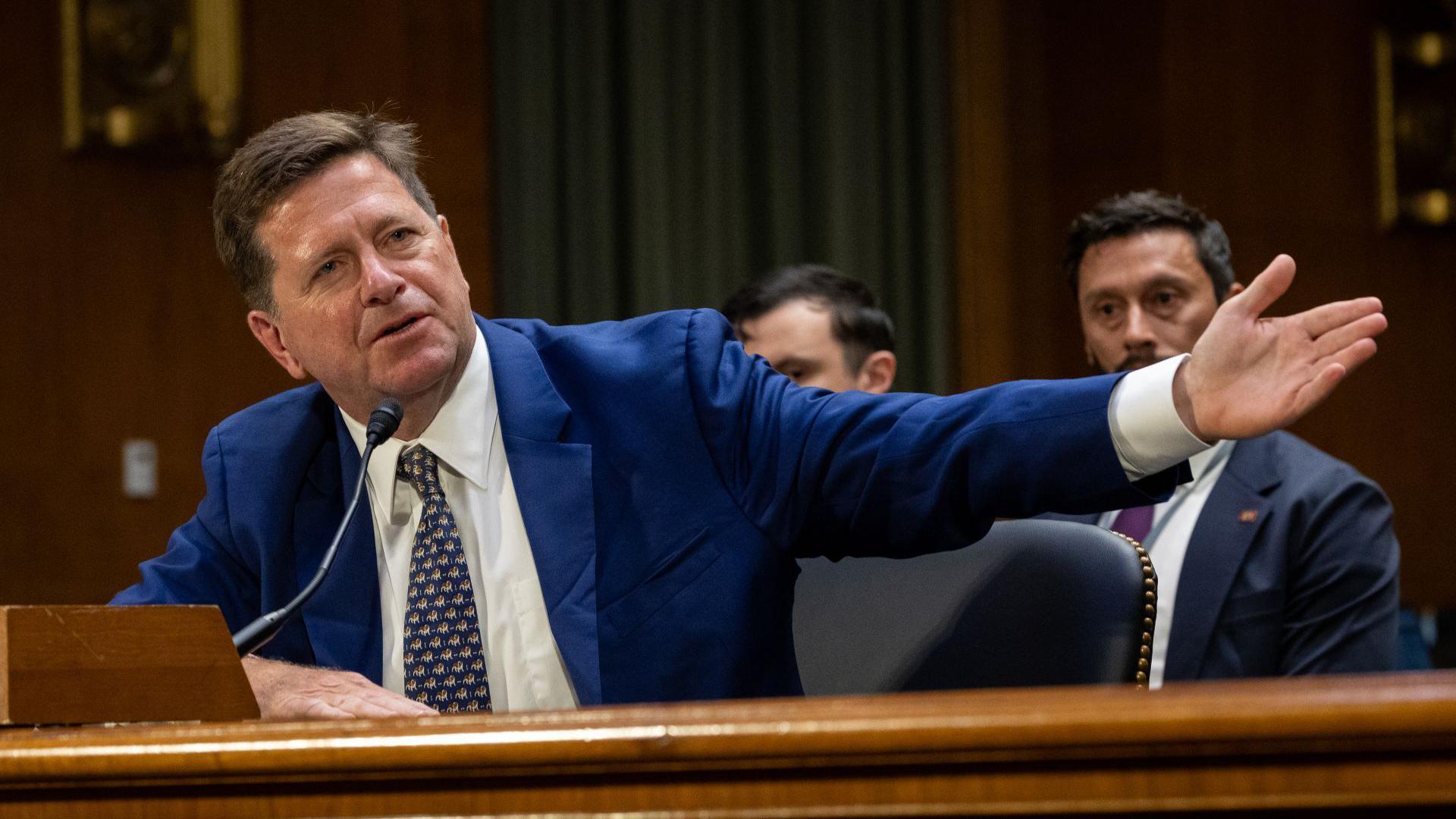 Jay Clayton Confirmed as U.S. Director of National Intelligence Amid Political Storm