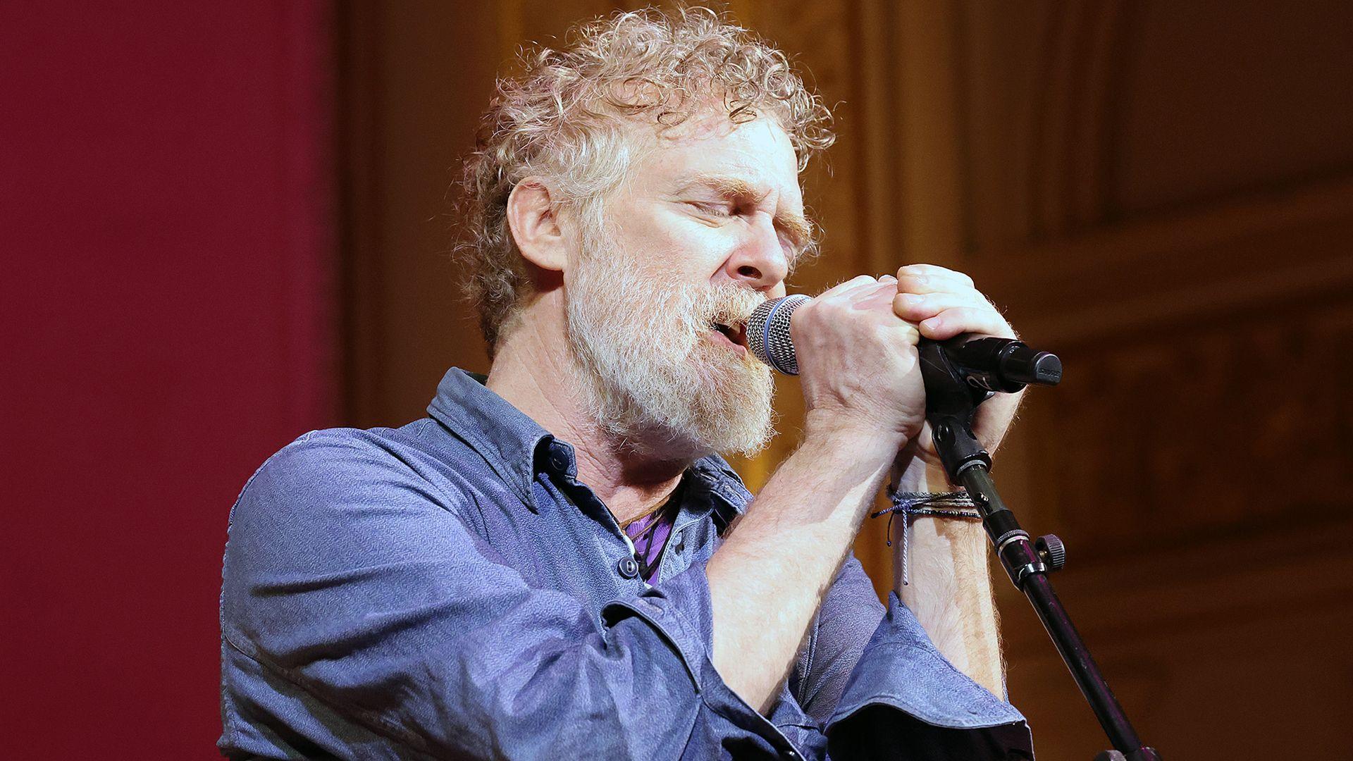 Oscar‑winning Irish songwriter Glen Hansard dies in motorbike crash