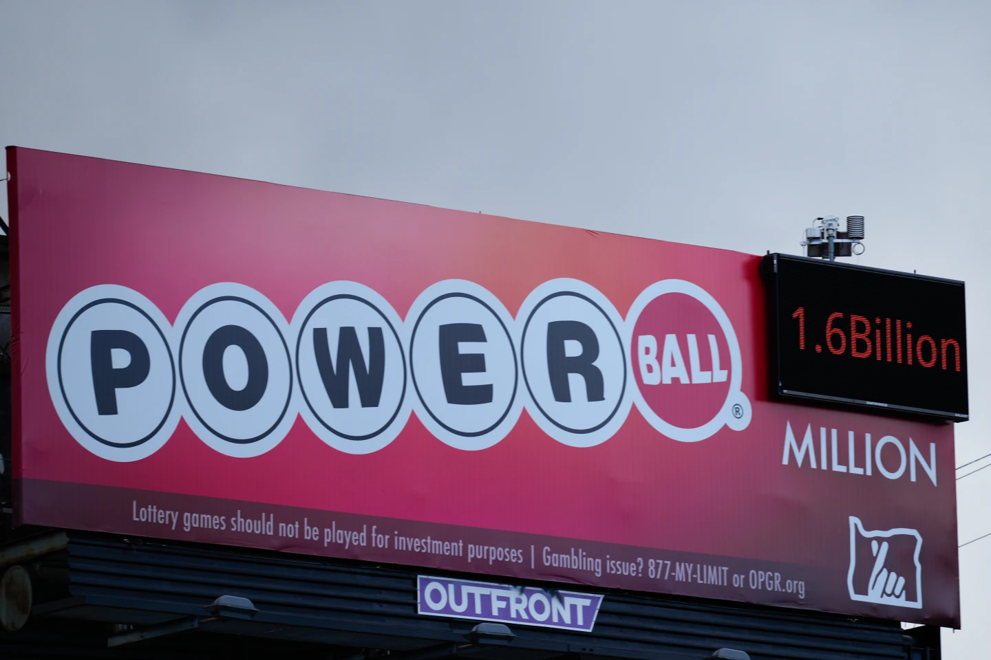 Powerball Jackpot Soars to $1.7 Billion, Setting Stage for Christmas Drawing